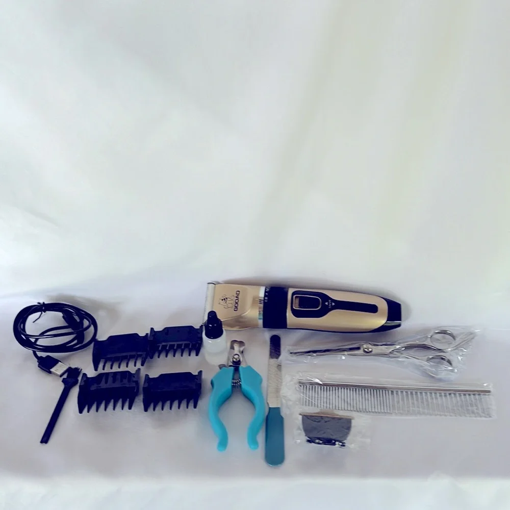 Like New! GOOAD PET Grooming Hair Clippers Kit